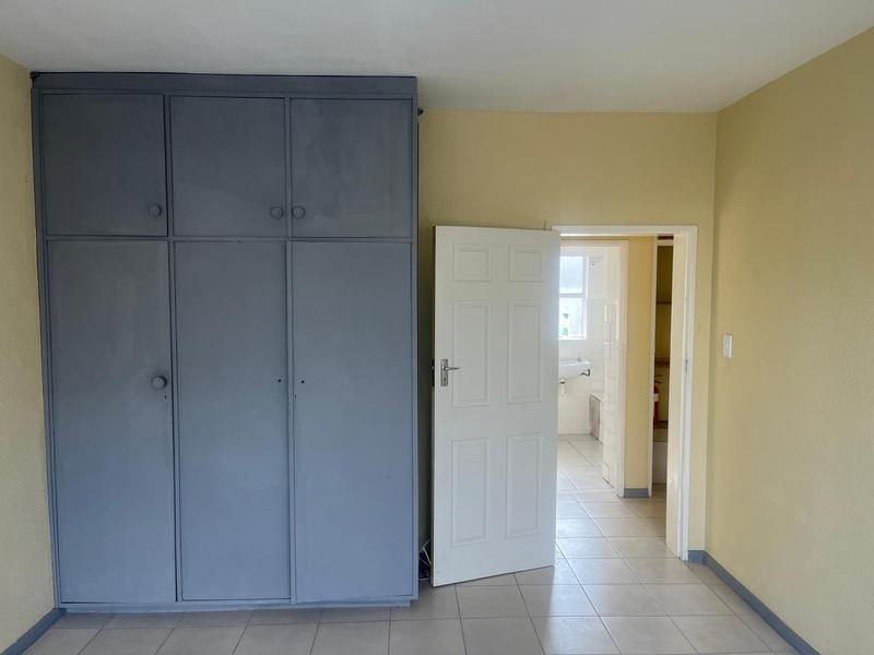 To Let 2 Bedroom Property for Rent in Parow Western Cape
